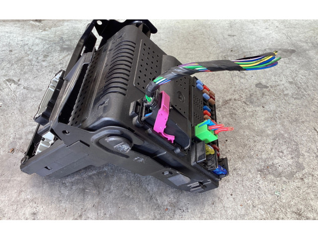 Pojistková skříňka 31314468, 28241898 Volvo XC90 2010