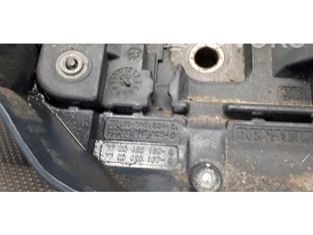 Руль Renault Clio II  1998 - 2001 года 7700849834C      