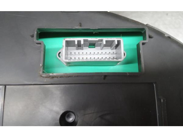 Панель приборов 8200761861N, VP5RQF14B115BX   Renault Clio III       