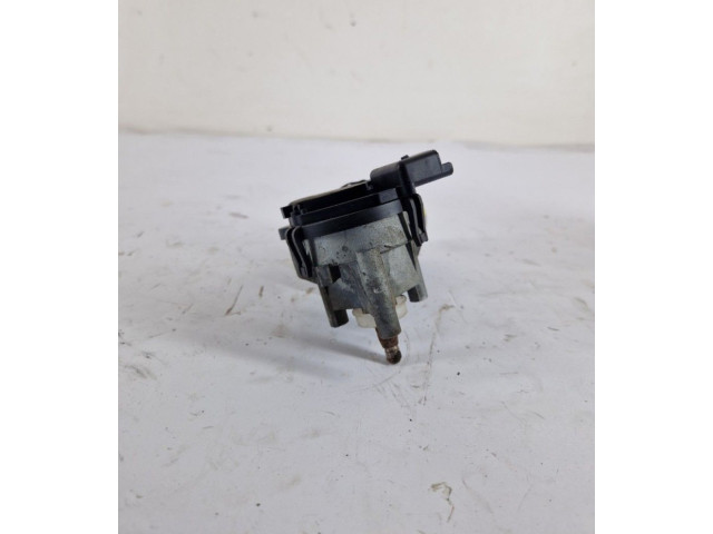 Моторчик дворников 964421078001 Citroen Berlingo