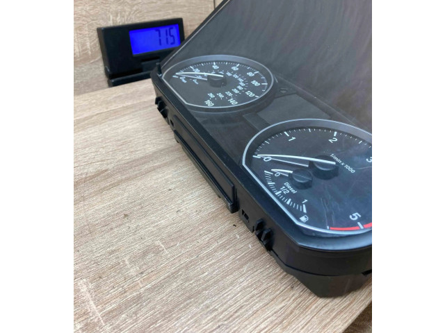 Přístrojová deska  BMW 1 E81 E87 2004 9141478, 1041568  