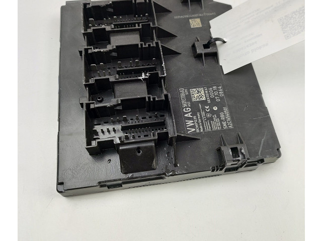 Блок комфорта 5K0937086AD Volkswagen Caddy