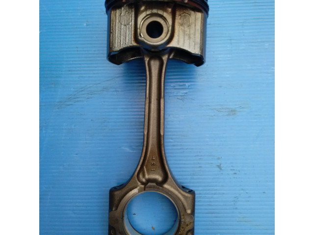 Píst Toyota Auris E180 pro benzínový motor 1.6