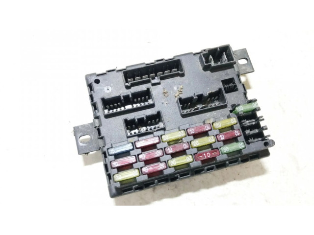 Блок предохранителей 46776086 Lancia Lybra