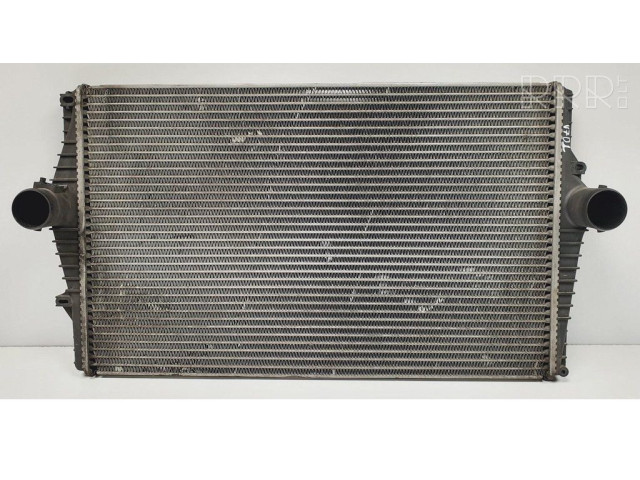 Интеркулер 30748809 Volvo V70 0.0