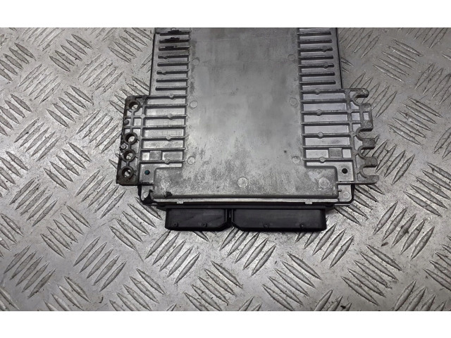 Řídící jednotka 8200598673 Renault Vel Satis 2006