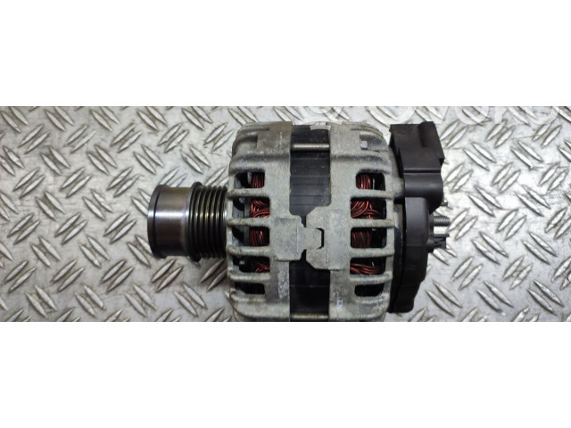 Поршень с шатуном 04C903023 Skoda Fabia Mk3 (NJ)