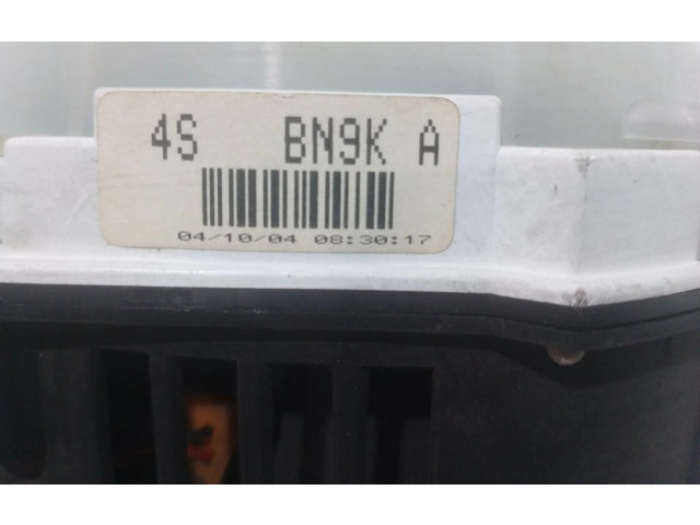 Панель приборов Mazda 3 I