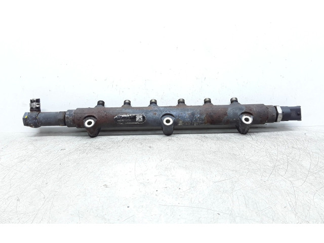 Топливная рампа 0445215015, 30622085   Volvo V70  