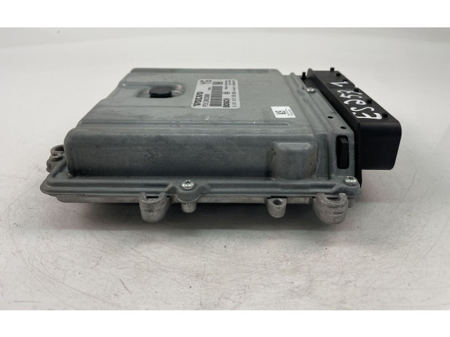 Блок управления двигателем Блок управления P31303388, 0281015286 Volvo S60