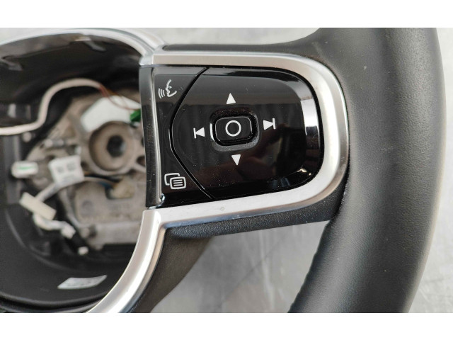 Volant Volvo XC60 2025 32366296, 32241905