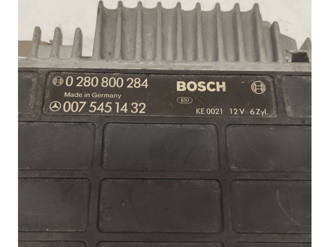 Řídící jednotka 0075451432, A0075451432 Mercedes-Benz E W124 1990