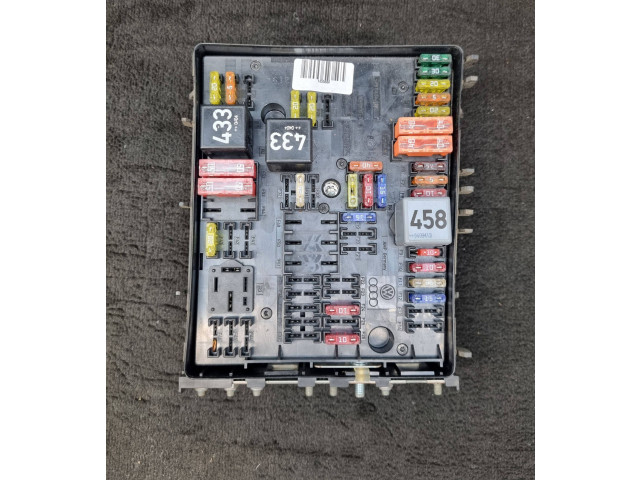 Блок предохранителей 1K0937124H, 1K0906381   Audi A3 S3 8P    