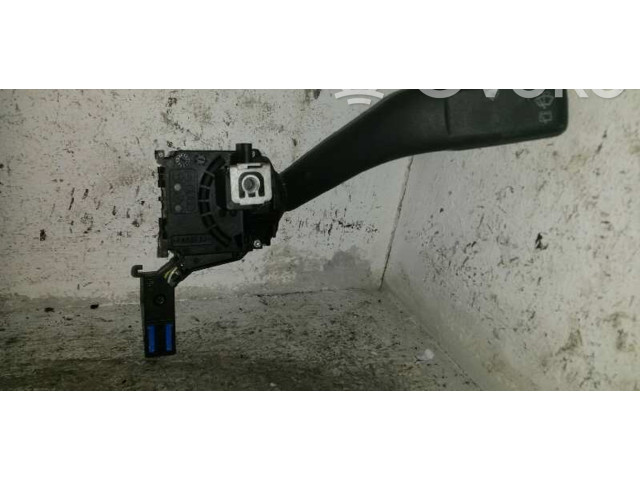 Ручка стеклоочистителей 1K0953519   Volkswagen Golf SportWagen