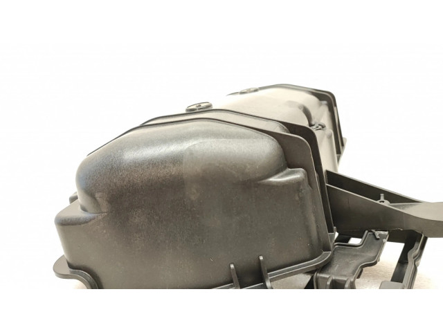 Pojistková skříňka Крышка ящика предохранителей 6991156 BMW 4 G22 G23 G24 G26 2021