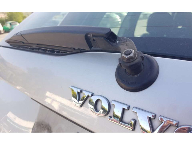 Моторчик заднего дворника 8638163    Volvo XC90