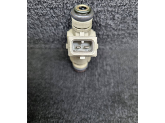 Vstřikovač 077133551Q, 0280155988 Audi A8 S8 D2 4D