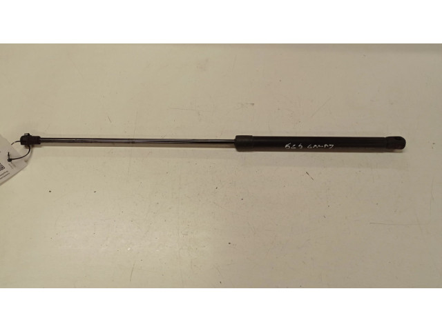 Амортизатор задней крышки