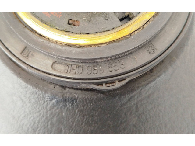 Руль Volkswagen Transporter - Caravelle T4  1991 - 2003 года 1H0959653      