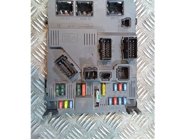   Pojistková skříňka 9657999780, S118085220F   Citroen Berlingo 2008