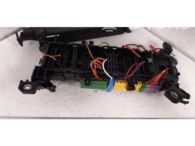Блок предохранителей A2465400340, A2469066600   Mercedes-Benz A W176    