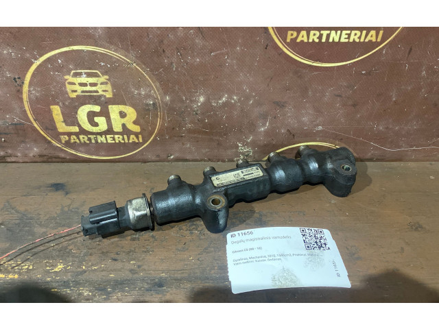 Топливная рампа 9654592680   Citroen C5  