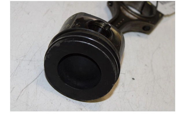 Поршень с шатуном Mini One - Cooper Coupe R56