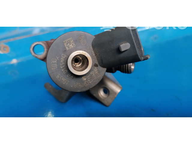 Форсунка 0445110239, 0E0165907606680    Ford Fusion   