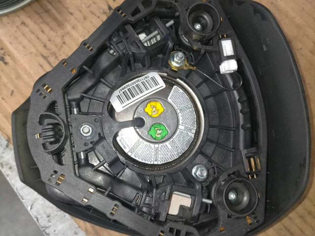 Подушка безопасности водителя 735474034 Lancia Delta