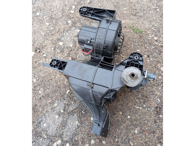 Вентилятор печки    31449328, 00050427   Volvo XC90