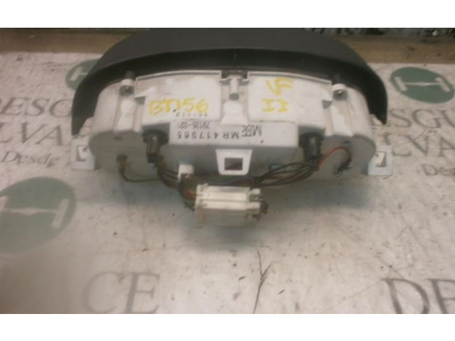 Панель приборов Mitsubishi Montero