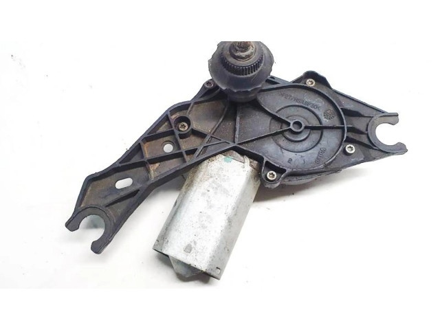 Моторчик заднего дворника     Citroen Saxo