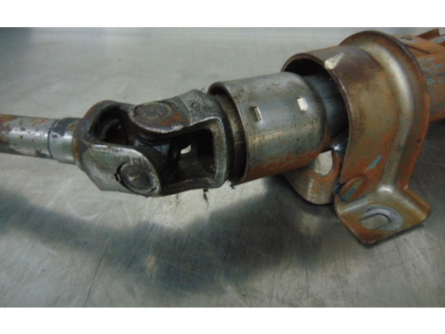 Рулевая рейка Mitsubishi Carisma 2000 - 2004 года