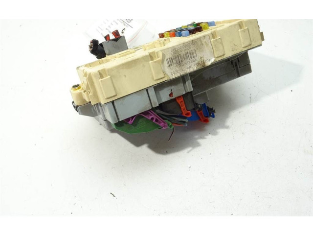   Pojistková skříňka 46797609   Fiat Stilo 2001