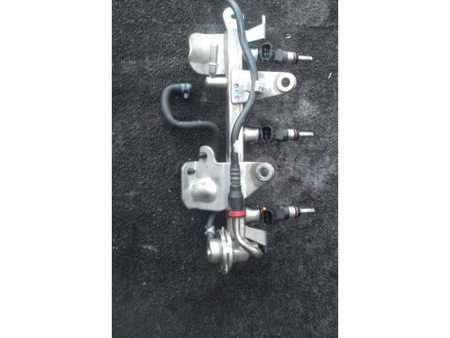 Vstřikovač 175201470R Renault Clio IV