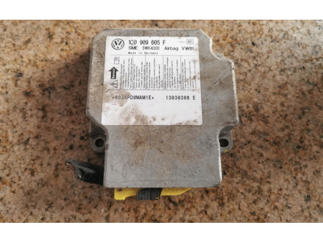 Блок подушек безопасности 1C0909605F Skoda Fabia Mk2 (5J)