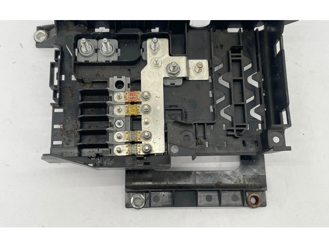 Pojistková skříňka 7L0937548C Audi Q7 4L 2007