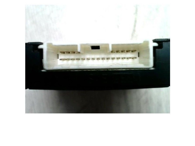 Sonstige Steuergeräte / Module 896610F011, 896610F011   Toyota Corolla Verso AR10