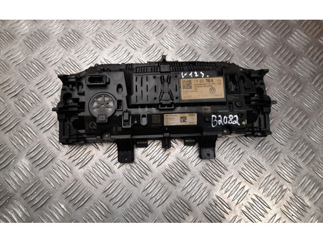 Přístrojová deska Volkswagen T-Roc 2019 17A920790A, B2082