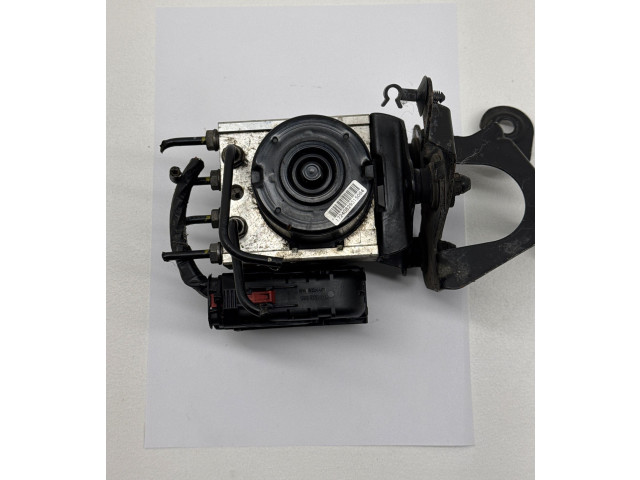 Блок АБС 1K0907379P, 00009496E4   Skoda  Octavia Mk2 (1Z)  2004 - 2013 года