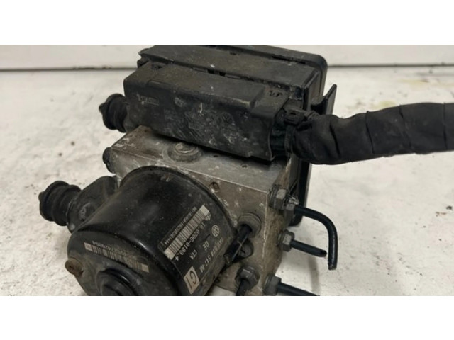 Блок АБС 1K0907379Q Volkswagen Golf Plus 2005 - 2013 года