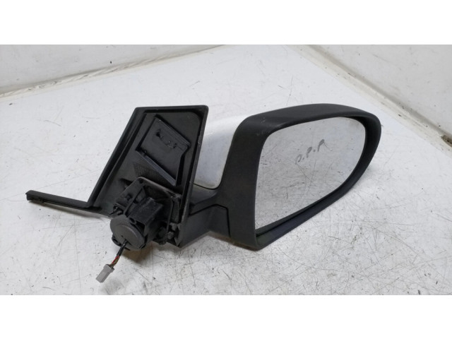 Зеркало электрическое правое Mitsubishi Colt 2004-2008 года