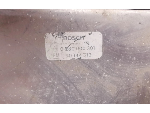 Řídící jednotka 0280000301, 90144512 Opel Rekord E2 1985