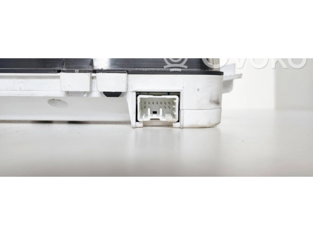 Панель приборов 36002433, 69199420T   Volvo C30       