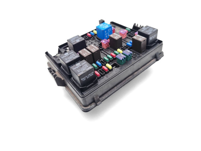 Блок предохранителей 140927-0209, 1409270209   SsangYong Korando    