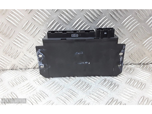 Řídící jednotka 8n8962267b Audi TT Mk1 2000