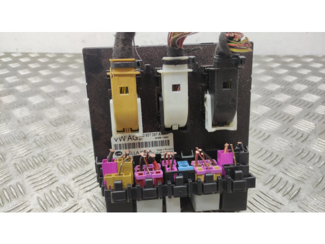 Блок комфорта 1K0937087A   Skoda Superb B6 (3T)   