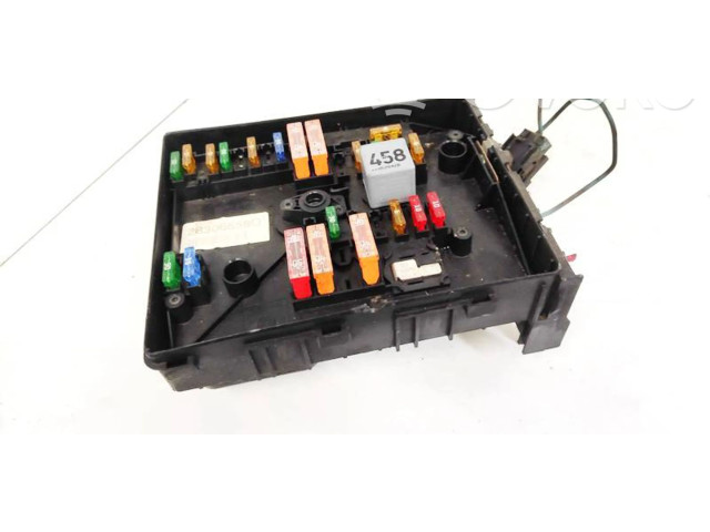 Блок предохранителей 1K0937125, 017183071 Volkswagen Golf Plus