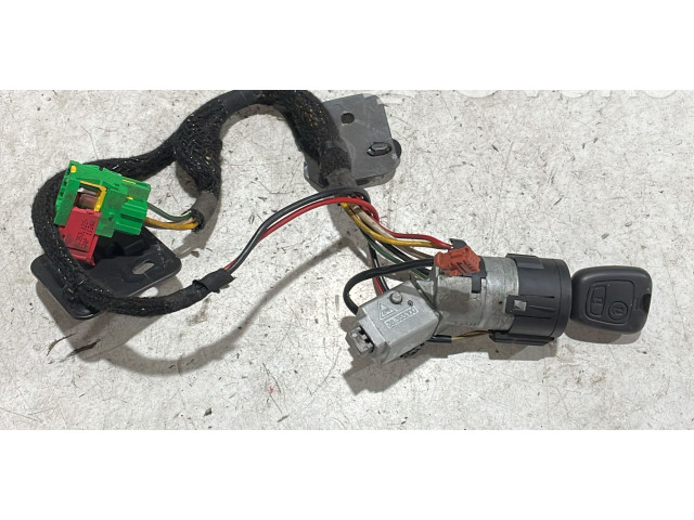 Řídící jednotka 0261208301, 0261208301 Peugeot 307 CC 2003