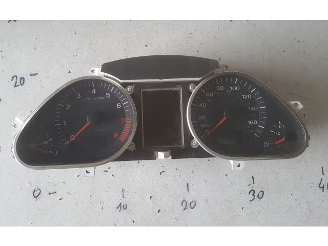 Панель приборов 4F0920980L   Audi A6 S6 C6 4F       